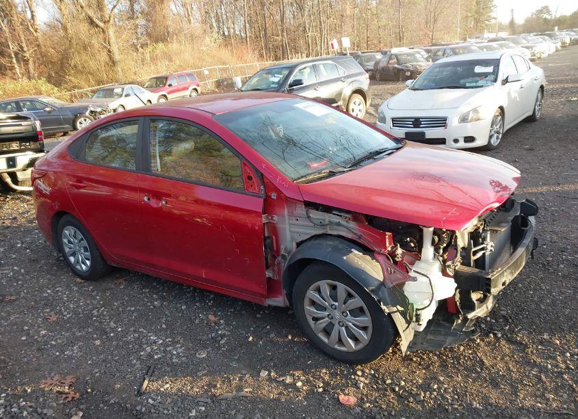 Photo 13 of 2018 Hyundai Accent SE (VIN 3KPC24A38JE032615)