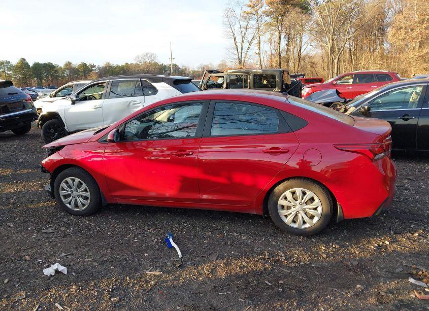 Photo 14 of 2018 Hyundai Accent SE (VIN 3KPC24A38JE032615)