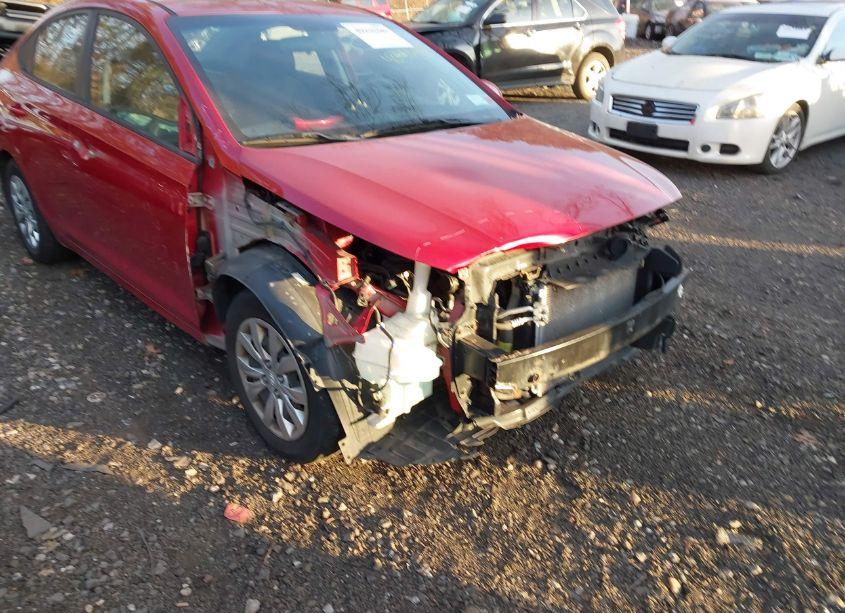 Photo 6 of 2018 Hyundai Accent SE (VIN 3KPC24A38JE032615)