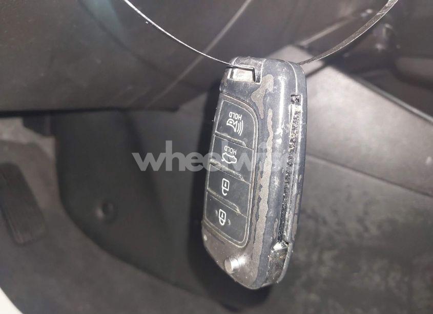 Photo 11 of 2019 Hyundai Accent SE (VIN 3KPC24A38KE058973)
