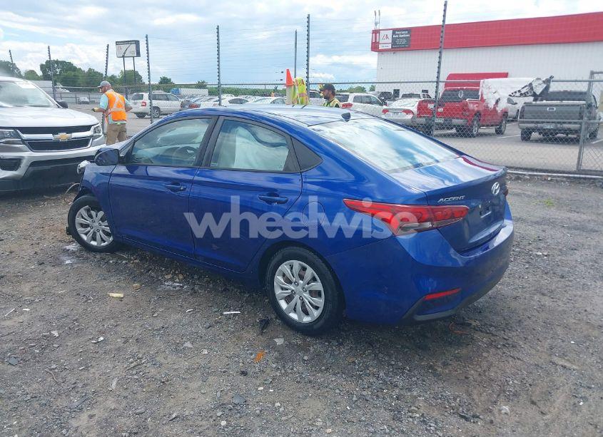 Photo 3 of 2019 Hyundai Accent SE (VIN 3KPC24A38KE069567)