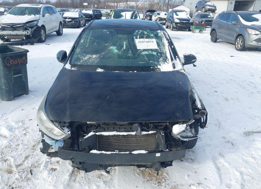 Photo 13 of 2019 Hyundai Accent SE (VIN 3KPC24A38KE082772)