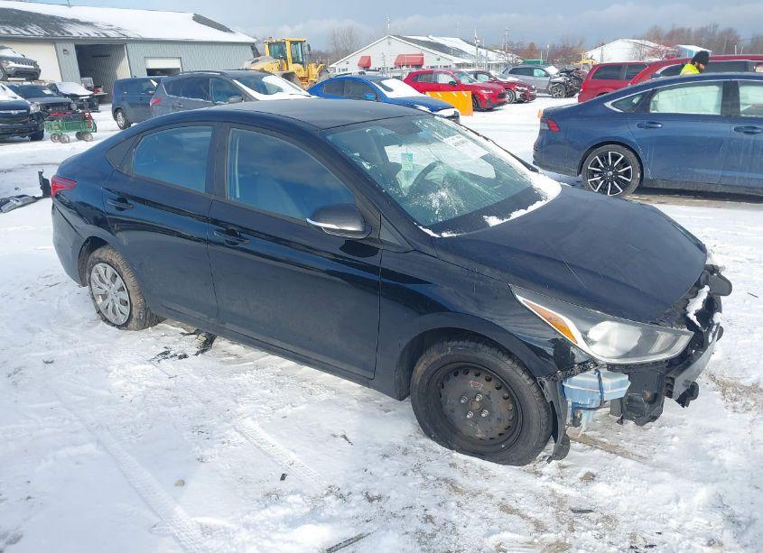 Photo 14 of 2019 Hyundai Accent SE (VIN 3KPC24A38KE082772)