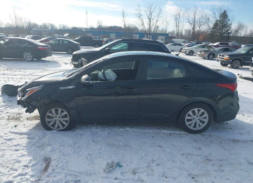 Photo 15 of 2019 Hyundai Accent SE (VIN 3KPC24A38KE082772)
