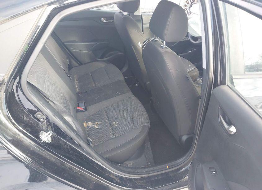 Photo 8 of 2019 Hyundai Accent SE (VIN 3KPC24A38KE082772)