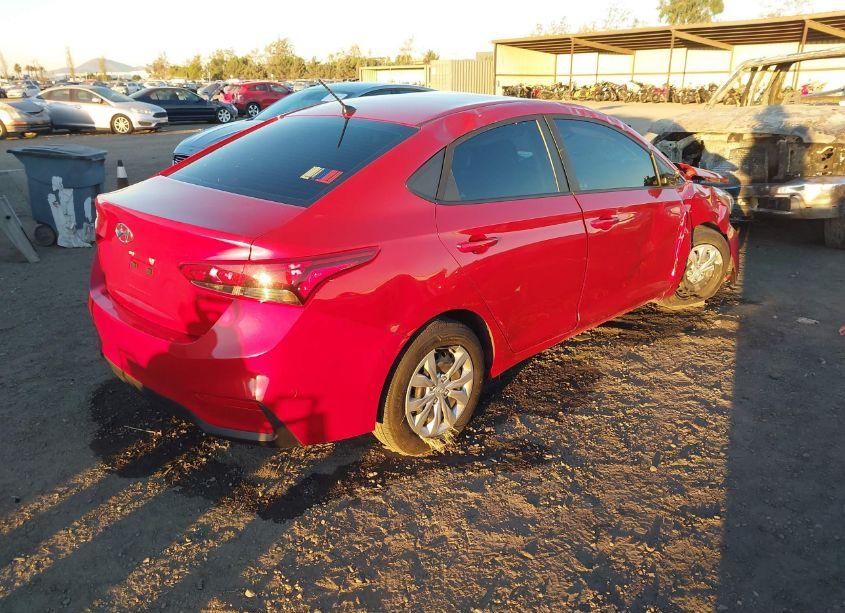 Photo 4 of 2019 Hyundai Accent SE (VIN 3KPC24A38KE083923)