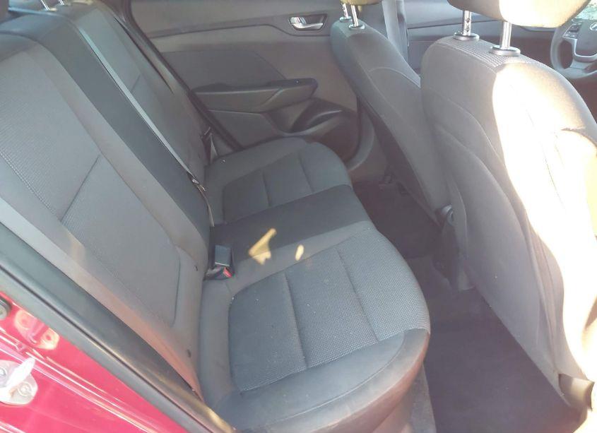 Photo 8 of 2019 Hyundai Accent SE (VIN 3KPC24A38KE083923)