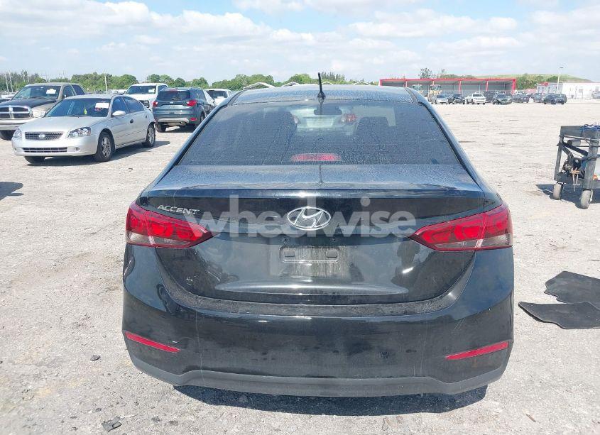 Photo 17 of 2018 Hyundai Accent SE (VIN 3KPC24A39JE011742)