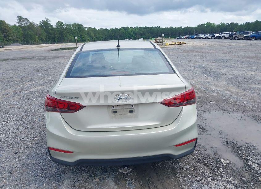 Photo 16 of 2018 Hyundai Accent SE (VIN 3KPC24A39JE017332)