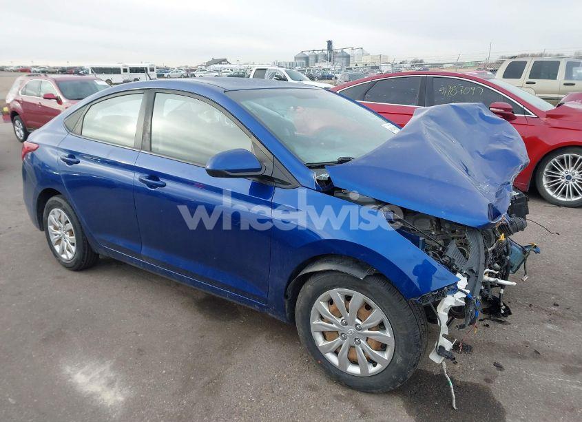 2018 Hyundai Accent SE (VIN 3KPC24A39JE017766) main photo