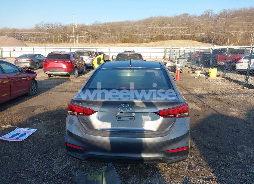 Photo 17 of 2018 Hyundai Accent SE (VIN 3KPC24A39JE034051)