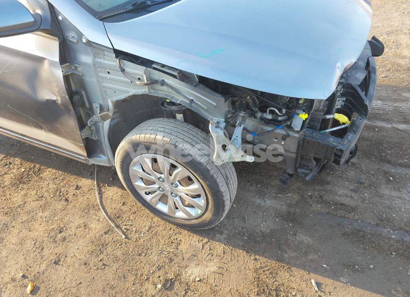 Photo 19 of 2018 Hyundai Accent SE (VIN 3KPC24A39JE034051)