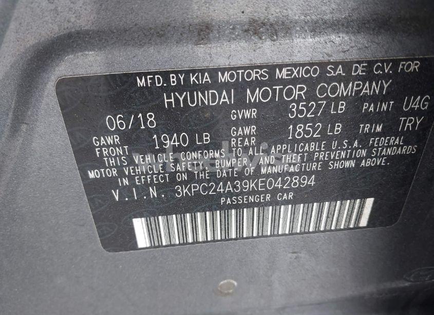 Photo 9 of 2019 Hyundai Accent SE (VIN 3KPC24A39KE042894)