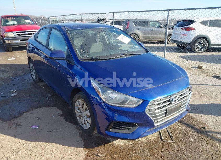 2019 Hyundai Accent SE (VIN 3KPC24A39KE052910) main photo