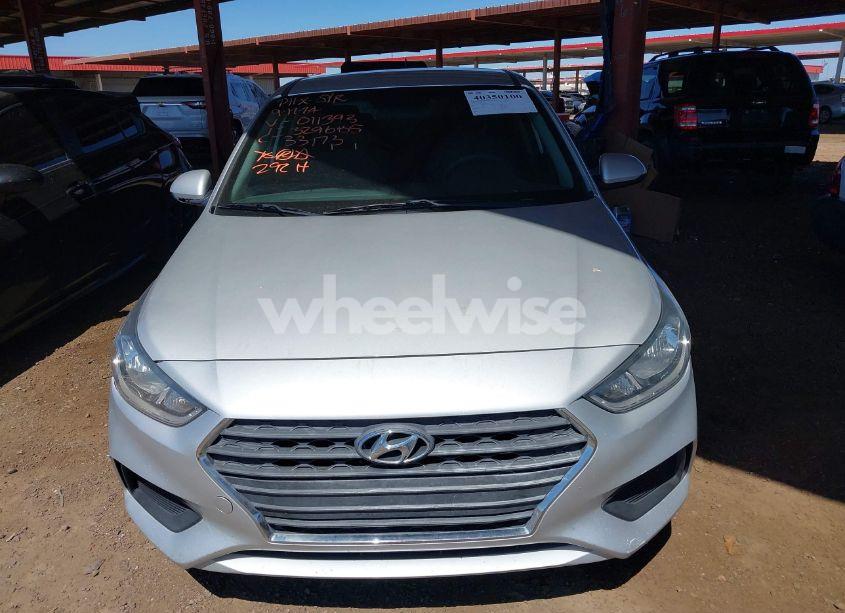 Photo 12 of 2018 Hyundai Accent SE (VIN 3KPC24A3XJE011393)