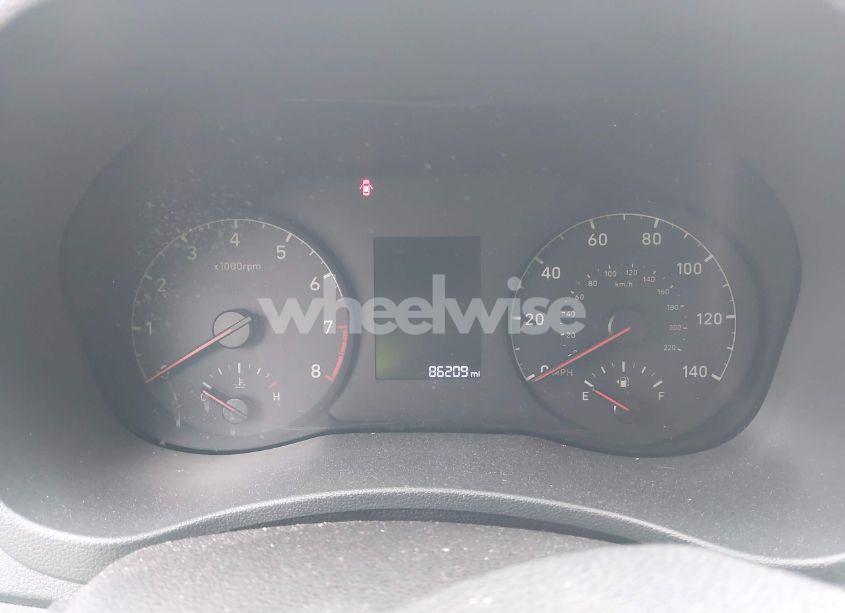 Photo 7 of 2019 Hyundai Accent SE (VIN 3KPC24A3XKE042631)