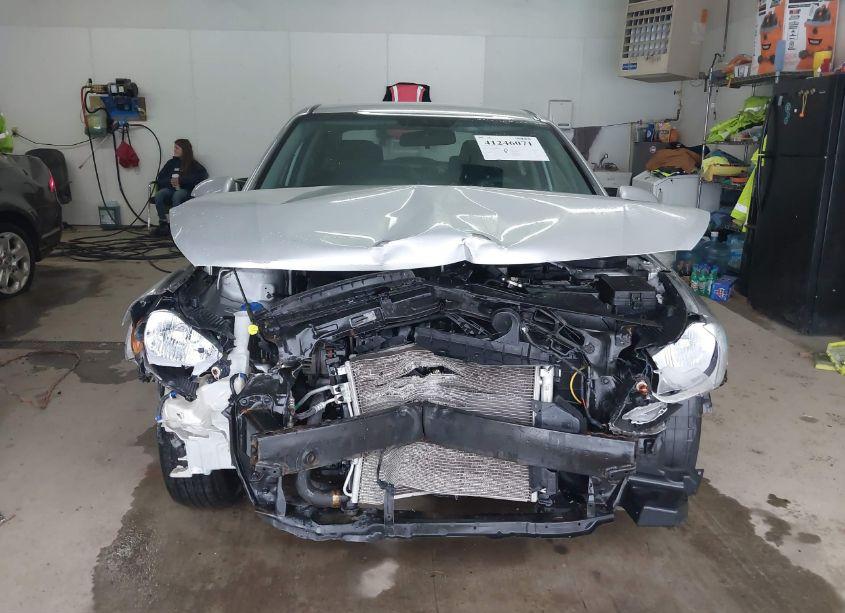 Photo 6 of 2019 Hyundai Accent SE (VIN 3KPC24A3XKE044895)