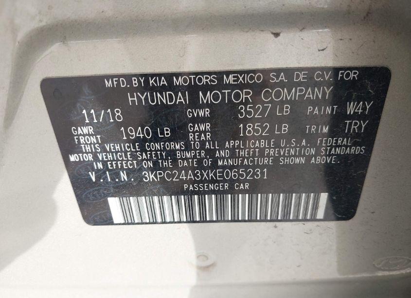 Photo 9 of 2019 Hyundai Accent SE (VIN 3KPC24A3XKE065231)