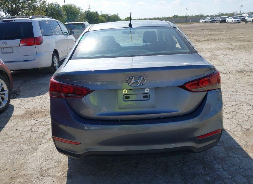 Photo 16 of 2019 Hyundai Accent SE (VIN 3KPC24A3XKE073992)