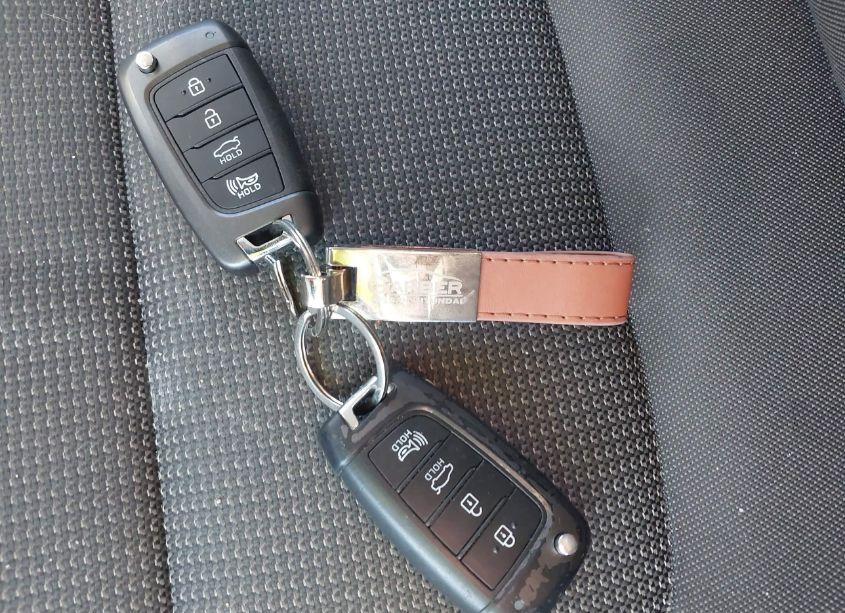 Photo 11 of 2020 Hyundai Accent SE (VIN 3KPC24A60LE092949)