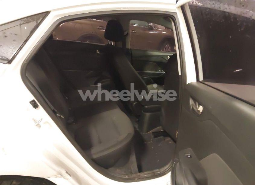 Photo 8 of 2020 Hyundai Accent SE (VIN 3KPC24A60LE101746)