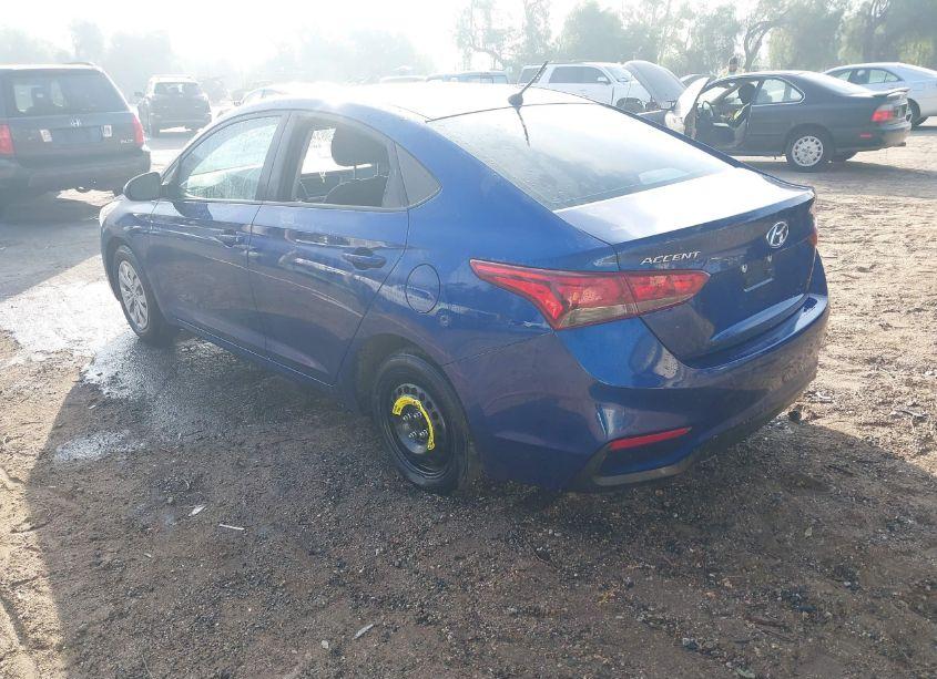Photo 3 of 2020 Hyundai Accent SE (VIN 3KPC24A60LE110625)