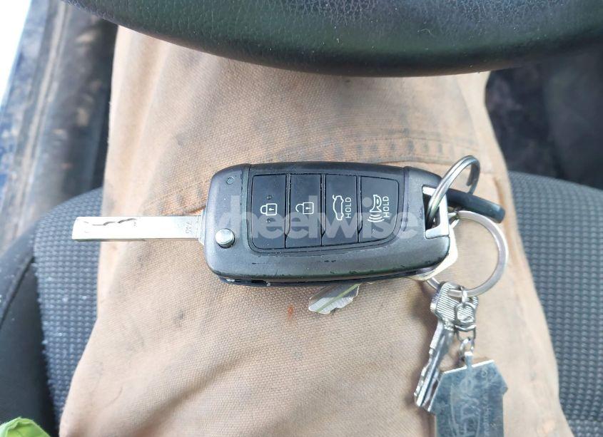 Photo 11 of 2020 Hyundai Accent SE (VIN 3KPC24A60LE112942)