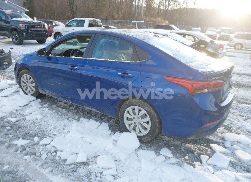 Photo 3 of 2020 Hyundai Accent SE (VIN 3KPC24A60LE112942)