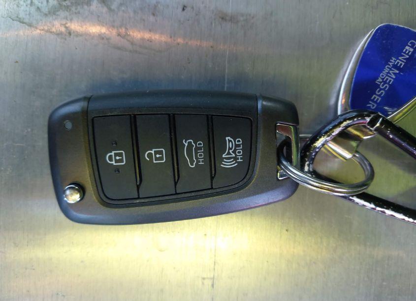 Photo 11 of 2020 Hyundai Accent SE (VIN 3KPC24A60LE123830)