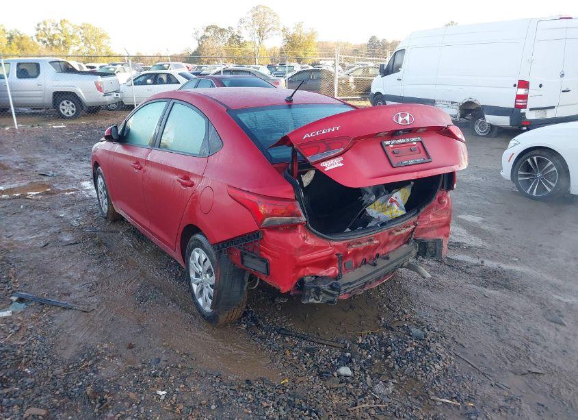 Photo 3 of 2021 Hyundai Accent SE (VIN 3KPC24A60ME151936)