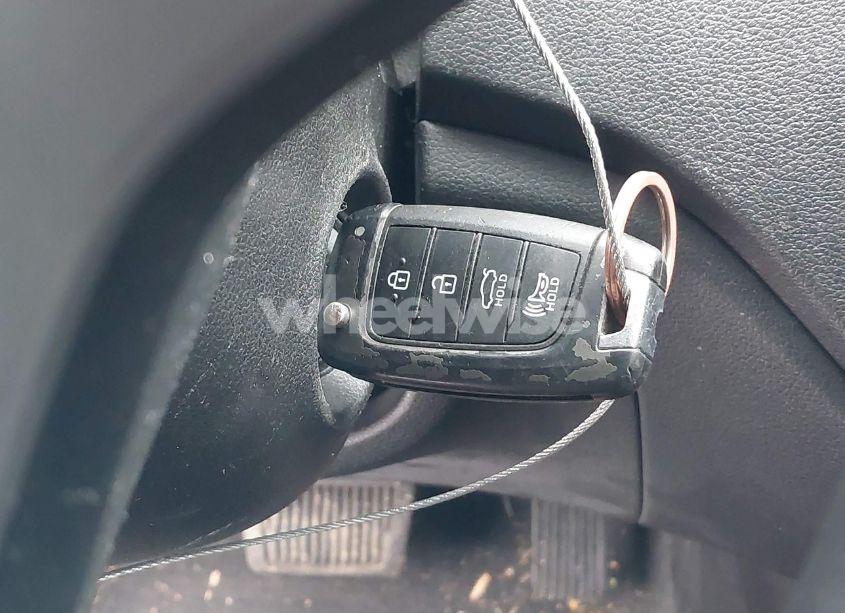 Photo 11 of 2020 Hyundai Accent SE (VIN 3KPC24A61LE099165)