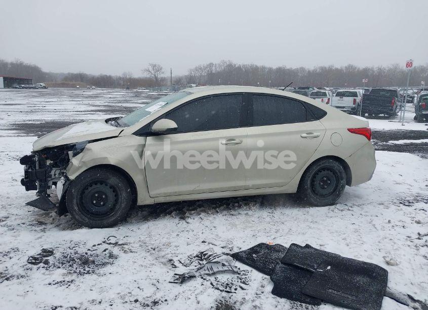 Photo 15 of 2020 Hyundai Accent SE (VIN 3KPC24A61LE099165)