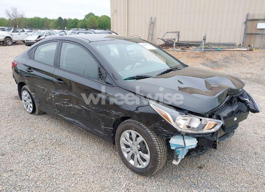 2020 Hyundai Accent SE (VIN 3KPC24A61LE099716) main photo