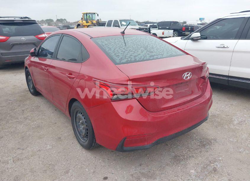 Photo 3 of 2020 Hyundai Accent SE (VIN 3KPC24A61LE118748)