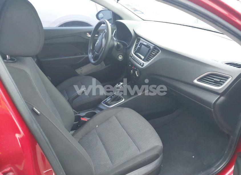 Photo 5 of 2020 Hyundai Accent SE (VIN 3KPC24A61LE118748)