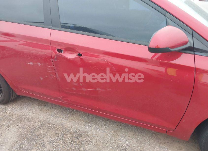 Photo 6 of 2020 Hyundai Accent SE (VIN 3KPC24A61LE118748)