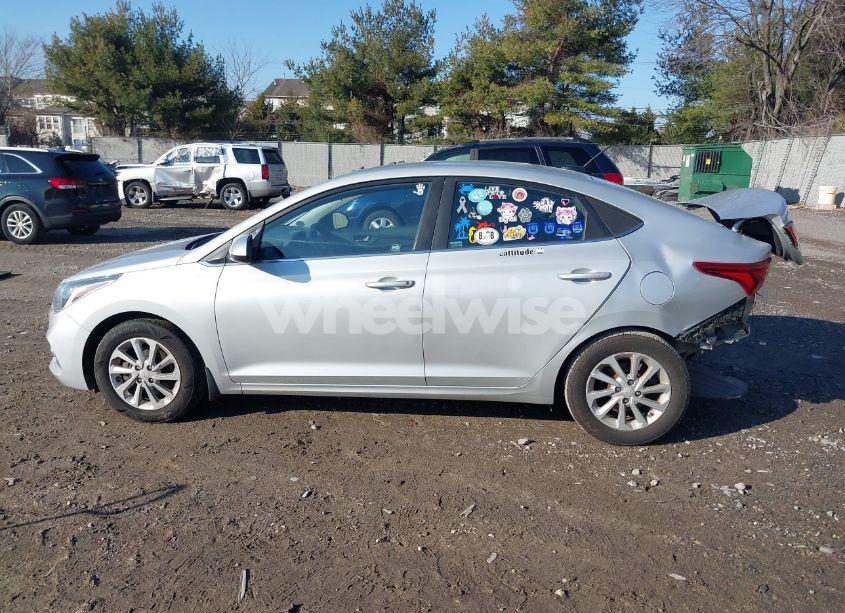 Photo 14 of 2020 Hyundai Accent SEL (VIN 3KPC24A62LE100596)