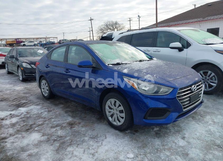 2020 Hyundai Accent SE (VIN 3KPC24A62LE115843) main photo