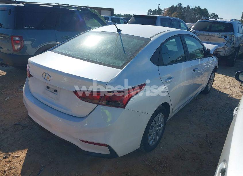 Photo 4 of 2021 Hyundai Accent SE (VIN 3KPC24A62ME132143)