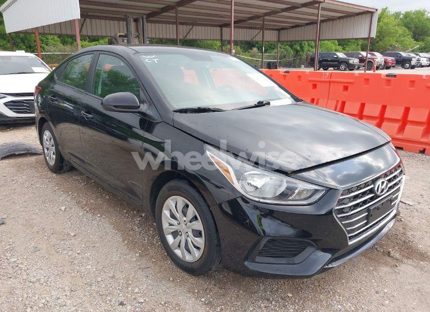 2021 Hyundai Accent SE (VIN 3KPC24A62ME147077) main photo