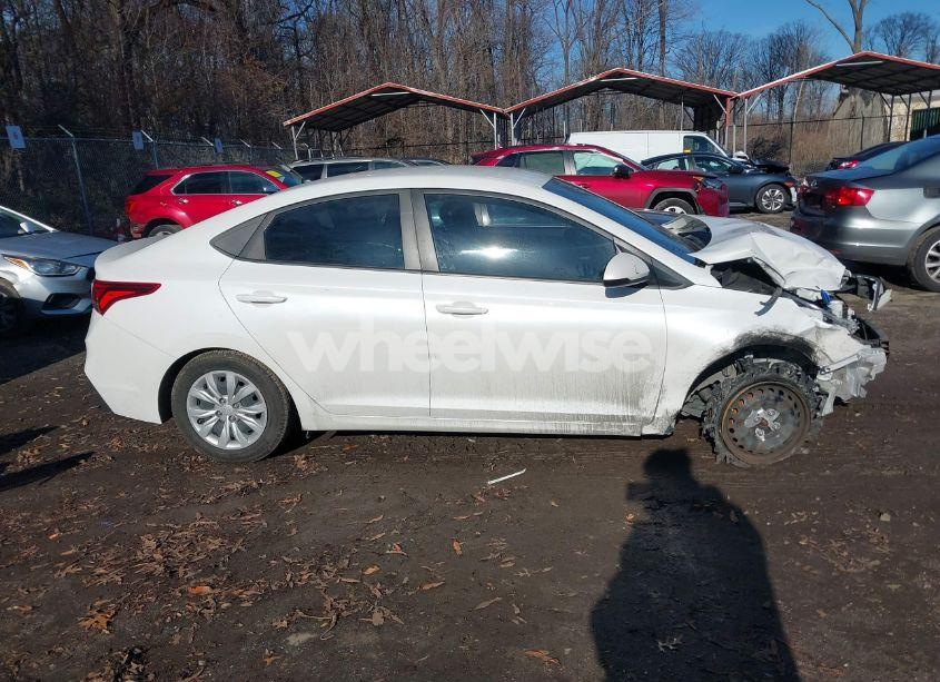 Photo 13 of 2020 Hyundai Accent SE (VIN 3KPC24A63LE106150)