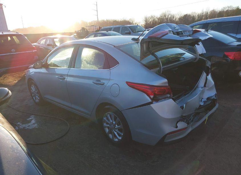 Photo 3 of 2021 Hyundai Accent SEL (VIN 3KPC24A63ME133401)