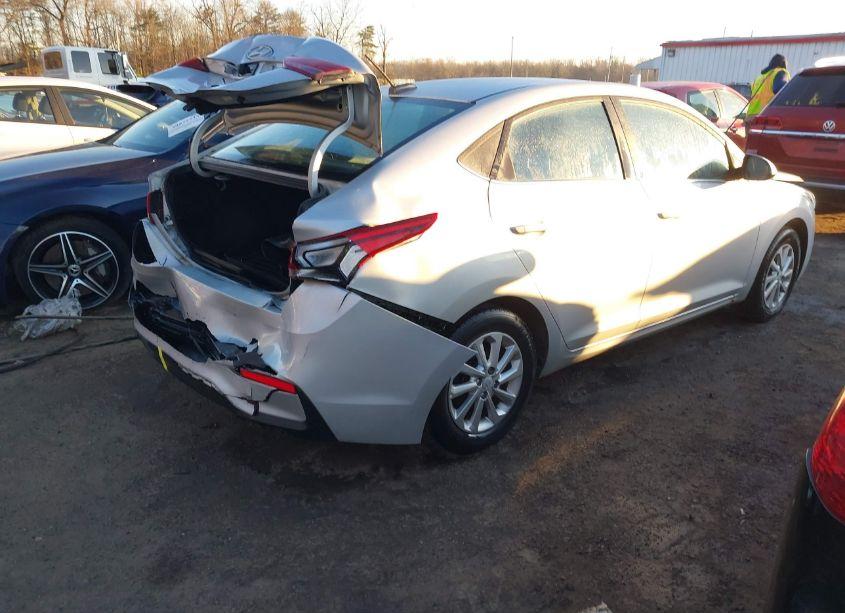 Photo 4 of 2021 Hyundai Accent SEL (VIN 3KPC24A63ME133401)