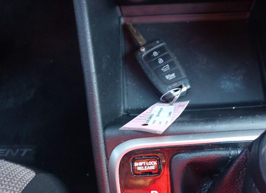 Photo 11 of 2021 Hyundai Accent SE (VIN 3KPC24A63ME135262)