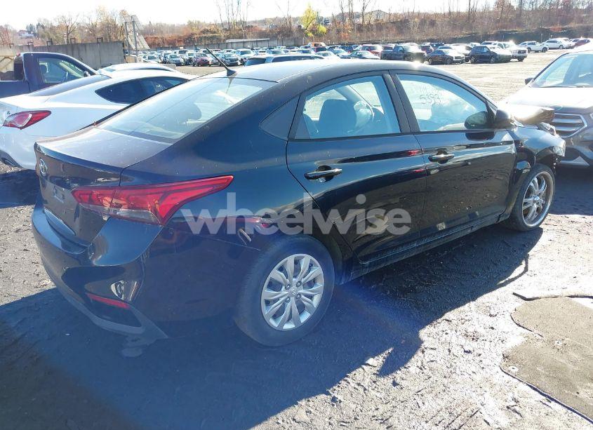 Photo 4 of 2020 Hyundai Accent SE (VIN 3KPC24A64LE109168)