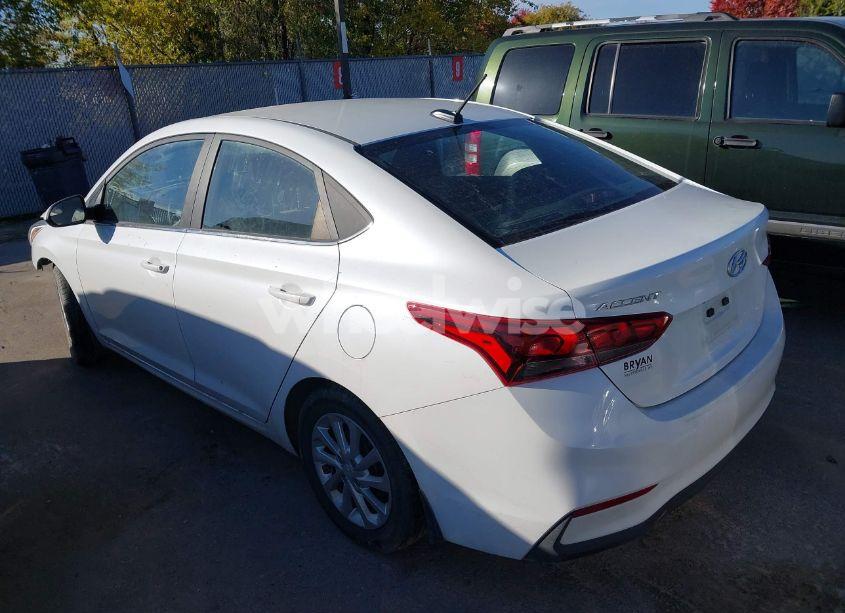 Photo 3 of 2020 Hyundai Accent SE/SEL (VIN 3KPC24A64LE123071)