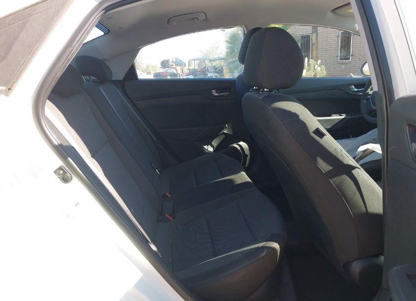 Photo 8 of 2022 Hyundai Accent SE (VIN 3KPC24A64NE157501)