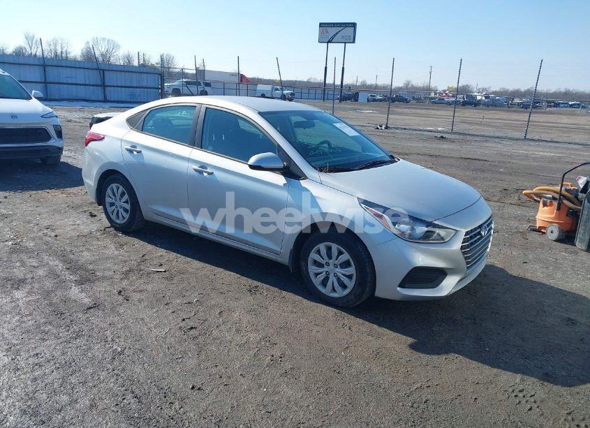 2021 Hyundai Accent SE (VIN 3KPC24A65ME139281) main photo