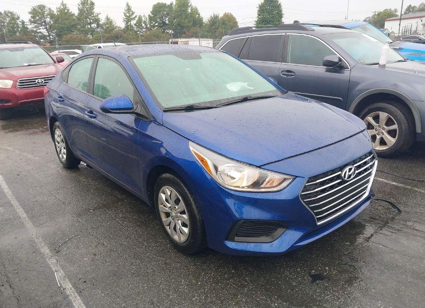 2021 Hyundai Accent SE (VIN 3KPC24A65ME140933) main photo