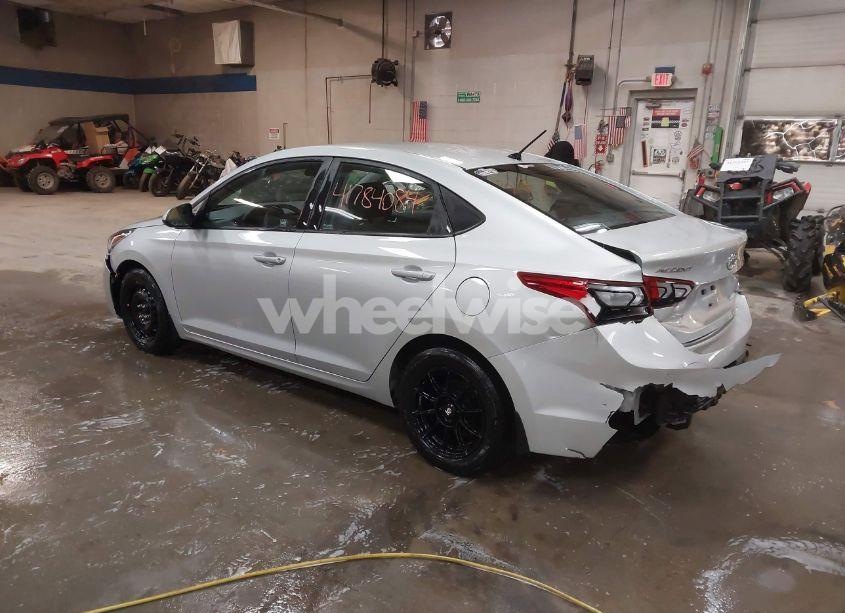 Photo 3 of 2020 Hyundai Accent SE (VIN 3KPC24A66LE111892)